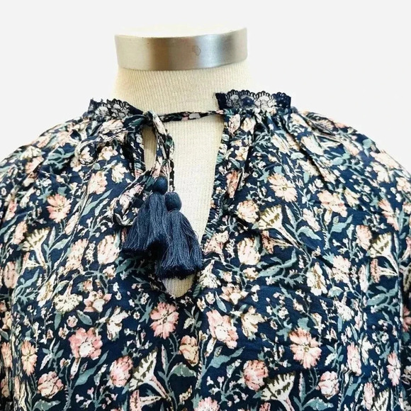 LUCKY BRAND Women Long Sleeve Pullover Keyhole Neck Floral Shirt Top Sz Medium - Picture 2 of 12